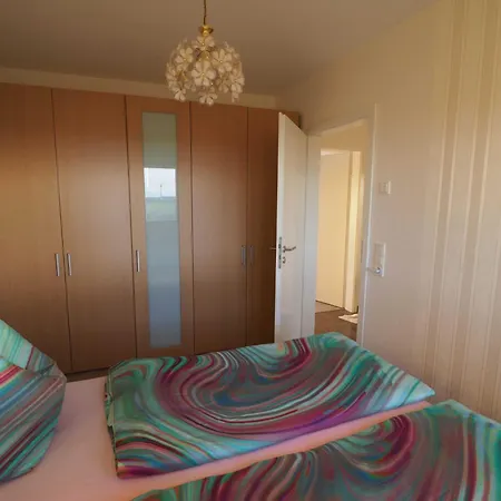 Проживание в семье Panorama